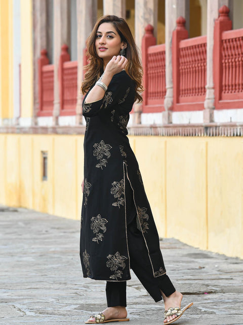 Arayna Women's Gold Printed Rayon Black Kurta Set with Ethnic Palazzo Pants, Black