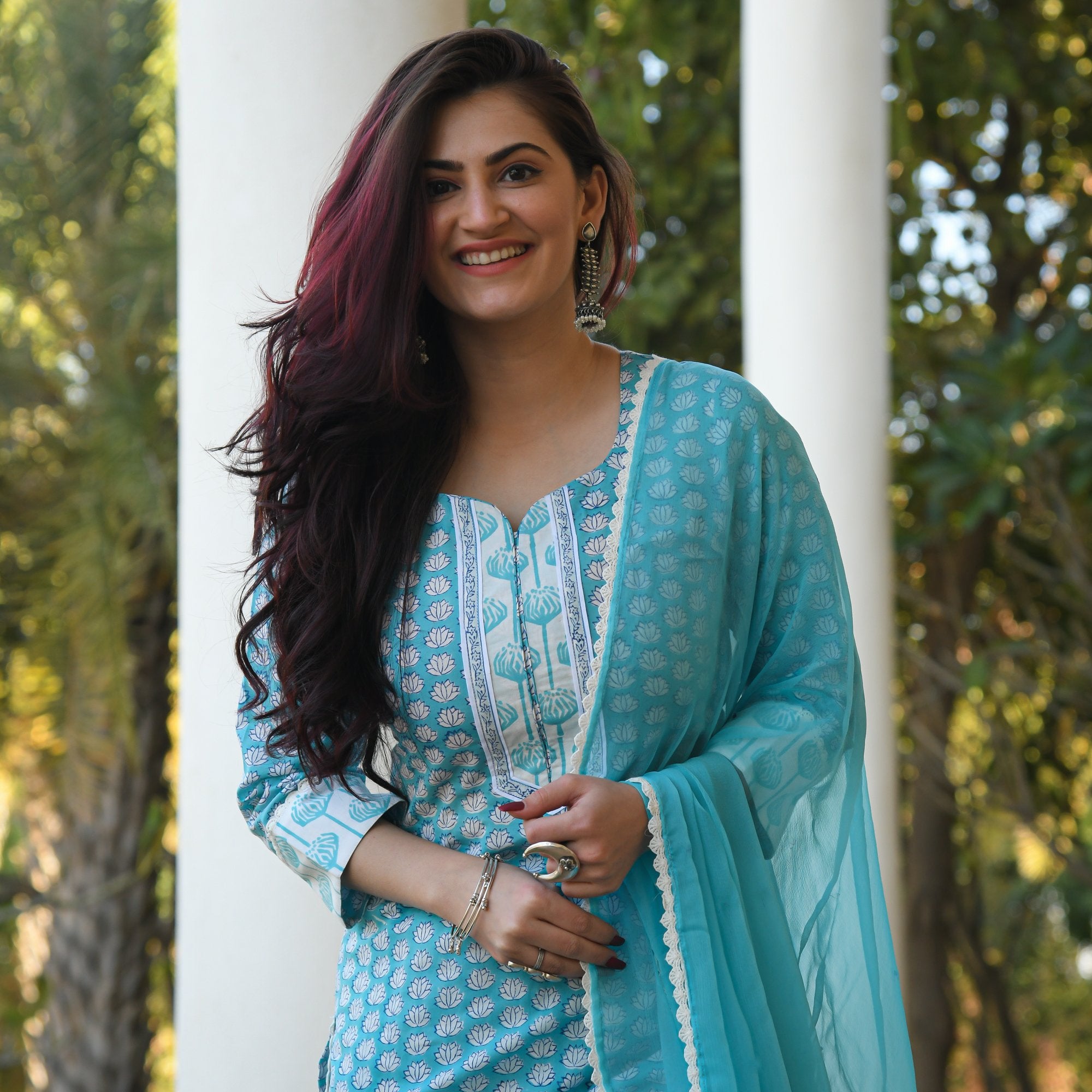 Arayna Women's Cotton Bunaai Printed Straight Kurti Palazzo Pants